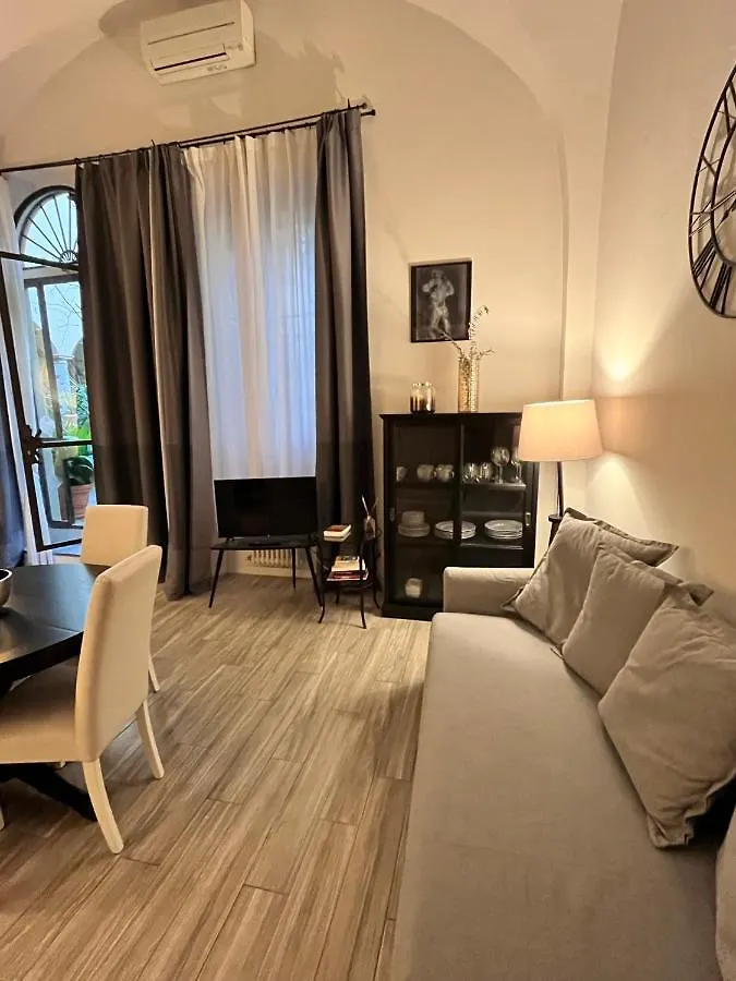 Cynthia'S Garden - Apartment With Private Garden In Santa Croce Florens Italien